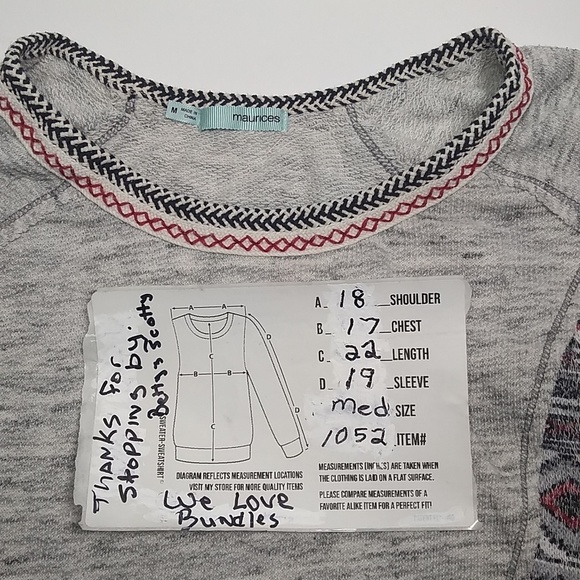 Medium blouse. Grey with Aztec likeness. Med women's Maurice's blouse. - Picture 5 of 5